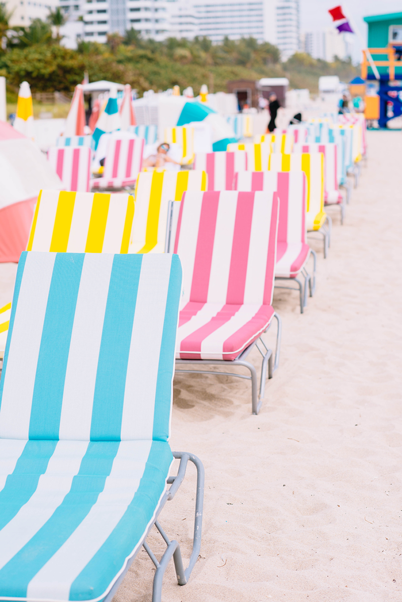 miami-beach-striped-lounge-chairs-thompson-hotel