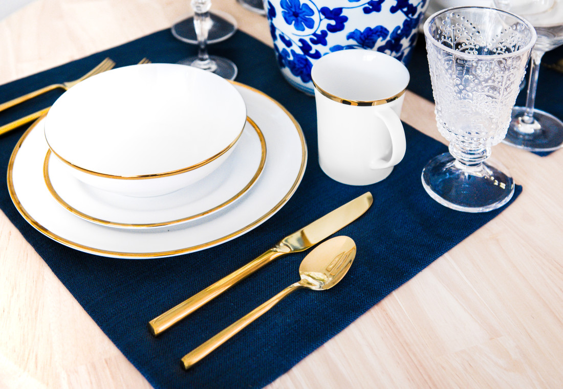 Pier-1-Gold-Rimmed-Dish-Set-Gold-Flatware