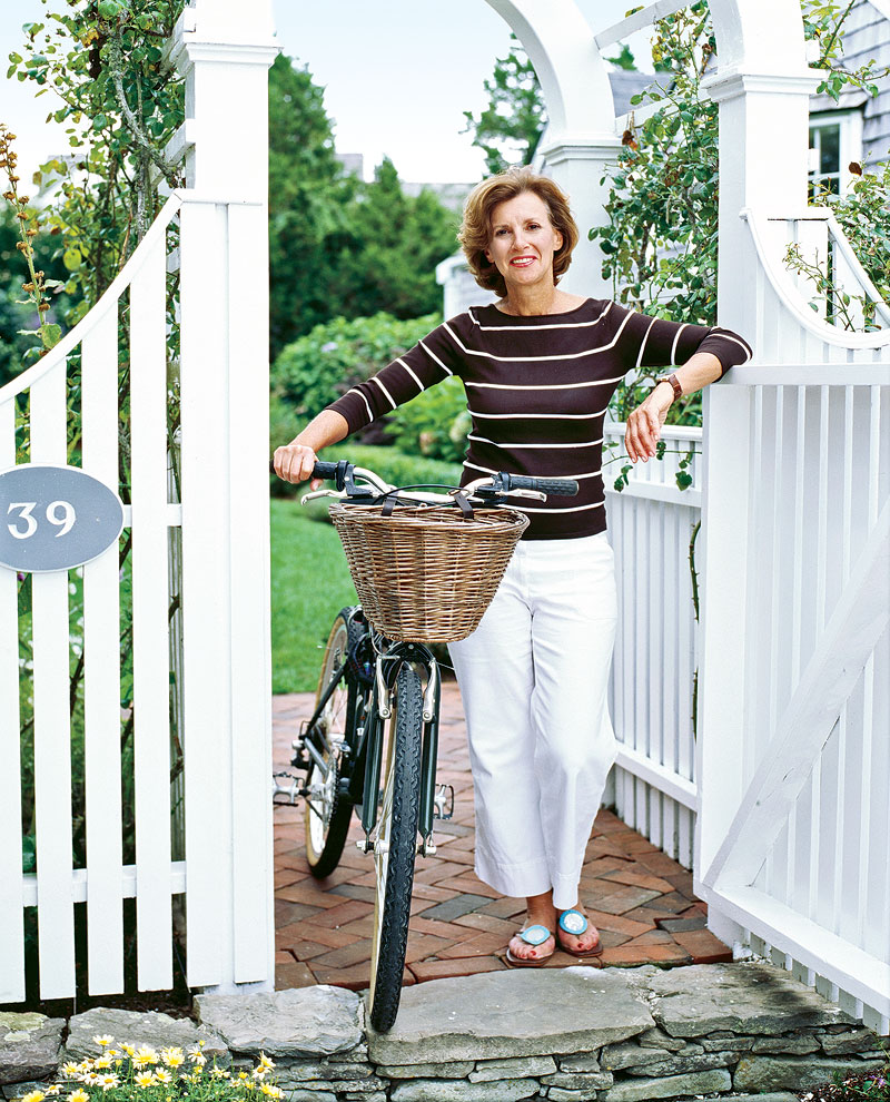 Nancy-Serafini-Interior-Decorator-Nantucket-Home