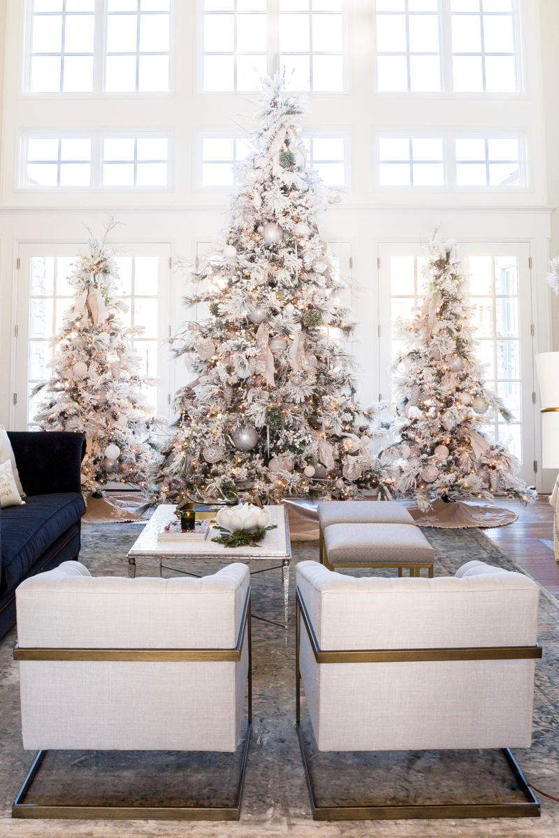 10 Christmas Tree Decorating Ideas - Lauren Nelson