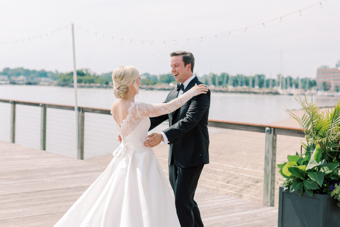 First Look - Stamford Yacht Club Wedding
